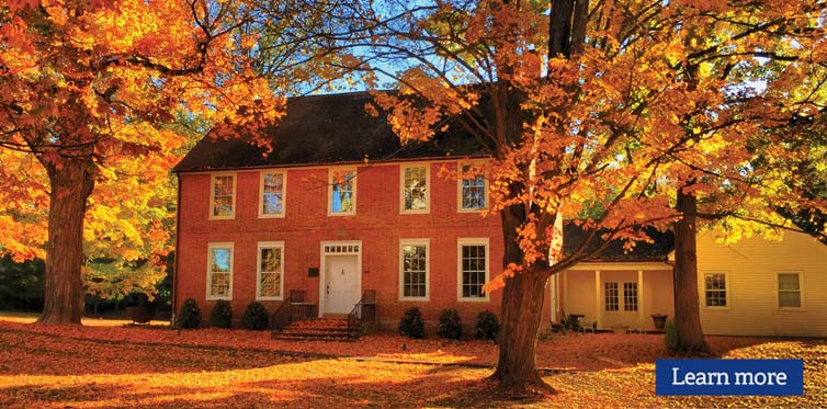 Red house in autumn